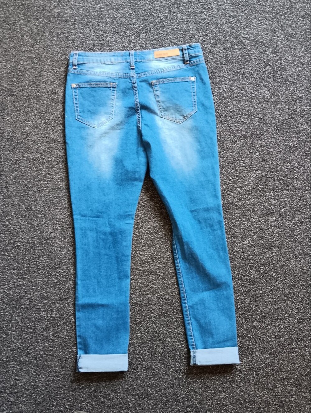 NWT Blank Paige Light Blue Distressed Women’s Jeans Size Large, New - Picture 7 of 9